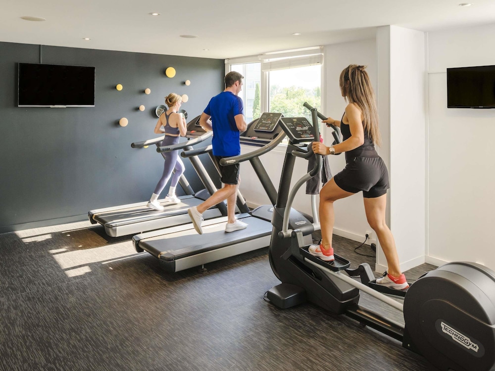Novotel Bordeaux Lac 23/48
