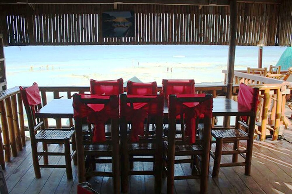 Anda De Boracay White Sand Resort 50/67