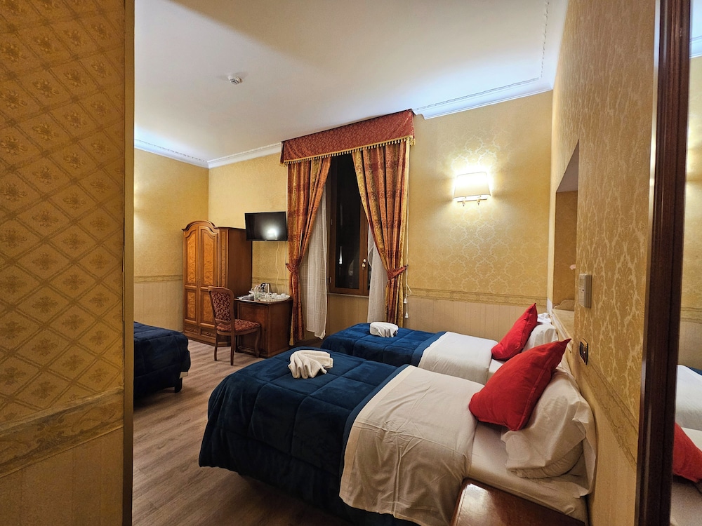 AMADEUS HOTEL ROME 36/50