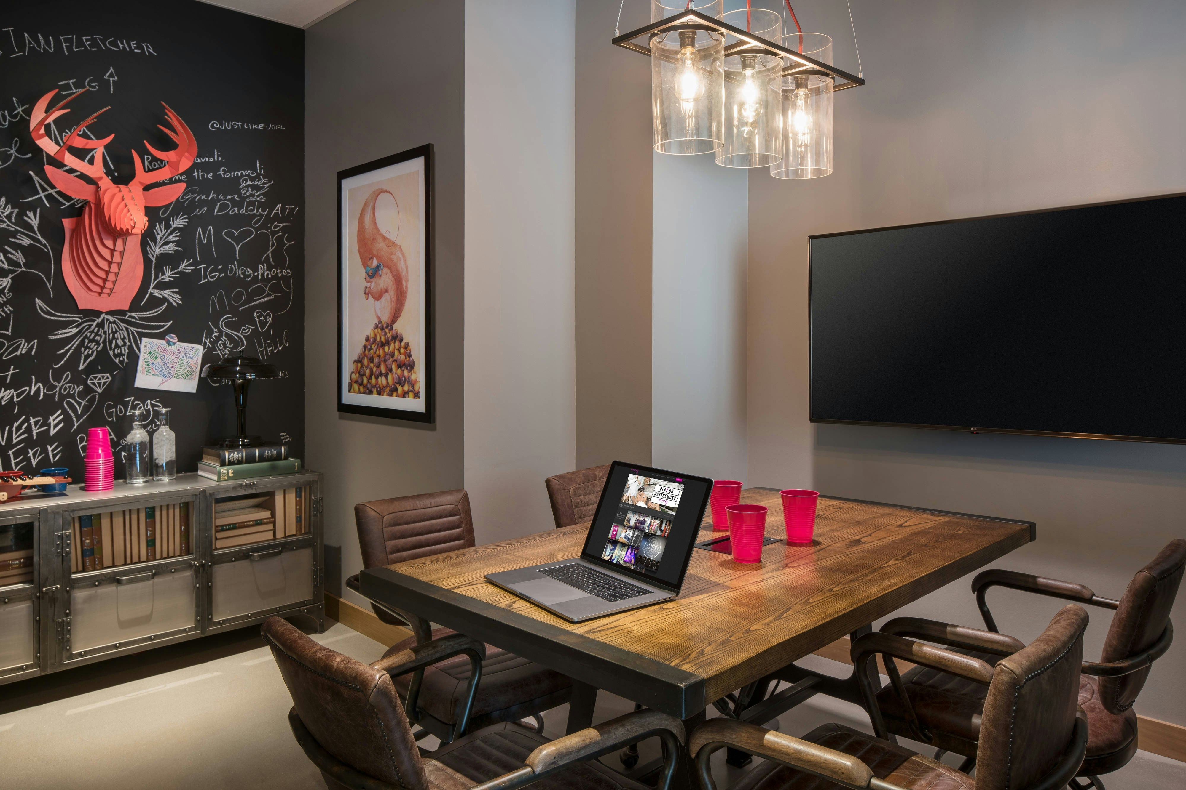 Moxy Seattle Downtown 21/22
