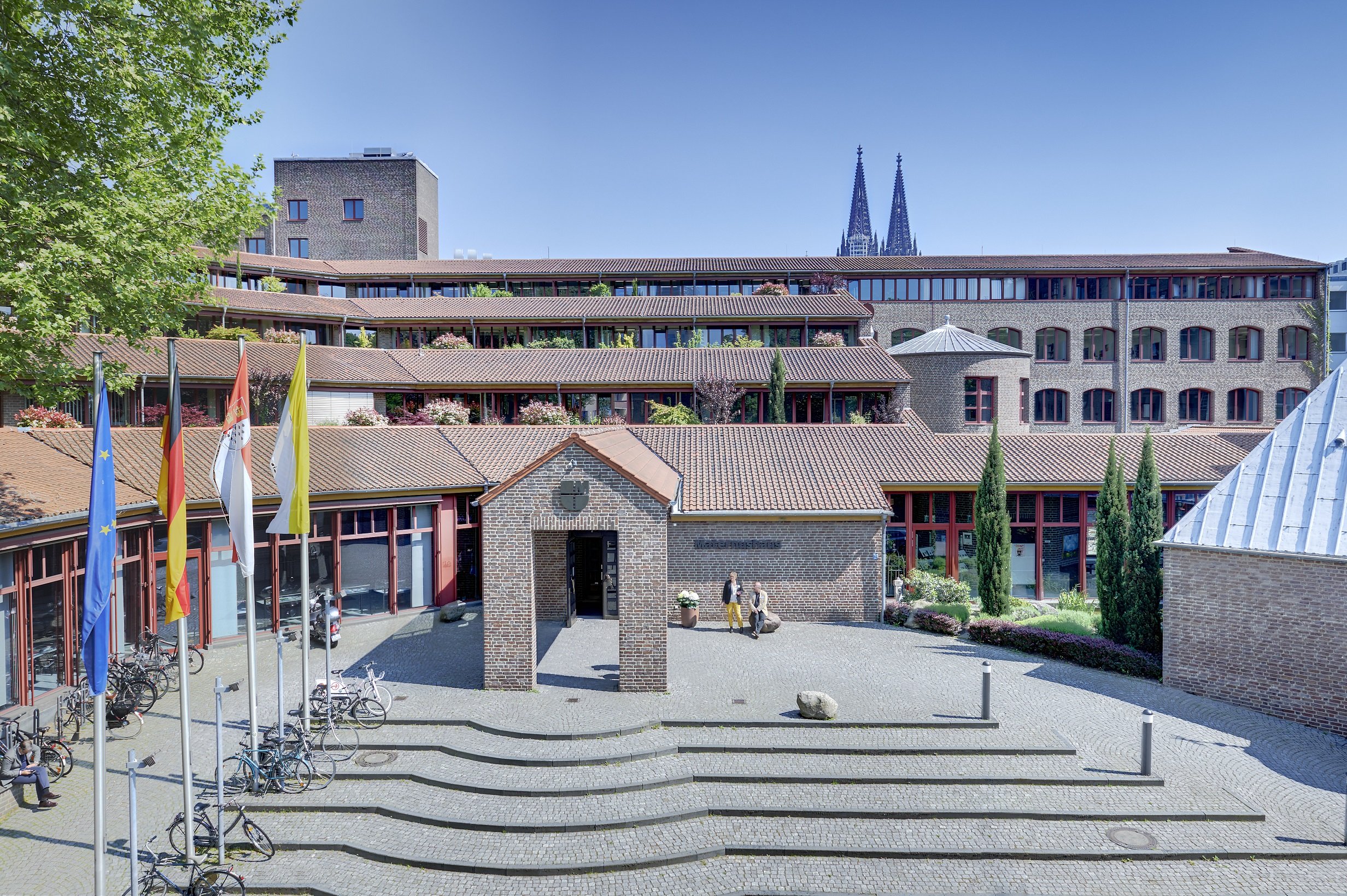 Maternushaus 43/44