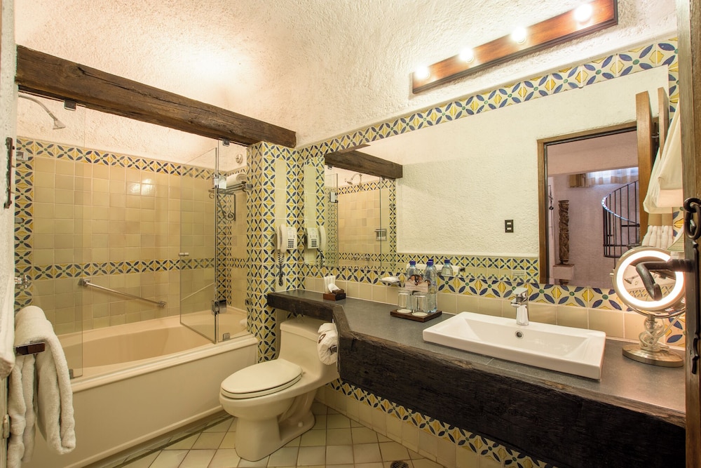 Hotel Museo Spa Casa Santo Domingo 72/73