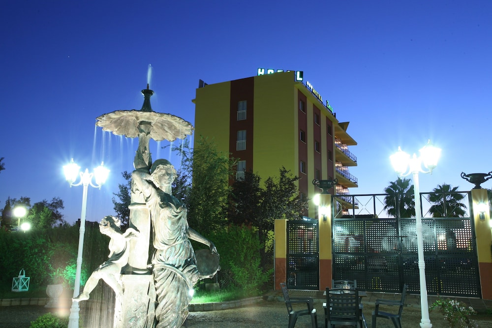 Hotel Zeus 29/59