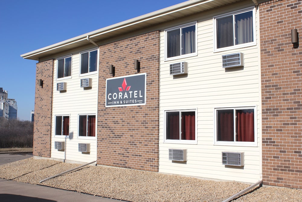 Coratel Inn & Suites by Jasper Hastings 1/50