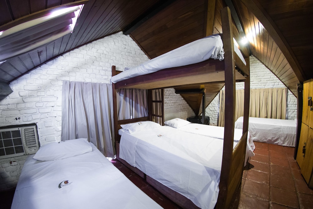 Mixed Dorm, 6 Beds