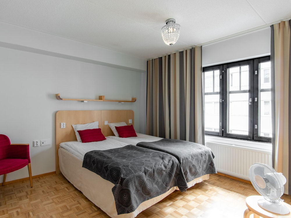 Hotel Jahtihovi 12/66