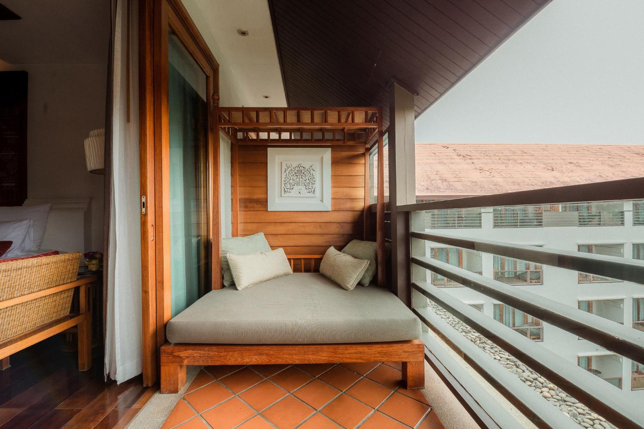 غرفة ديلوكس بسرير مزدوج بحوض استحمام، Ratilanna Riverside Spa Resort Chiang Mai 6/8