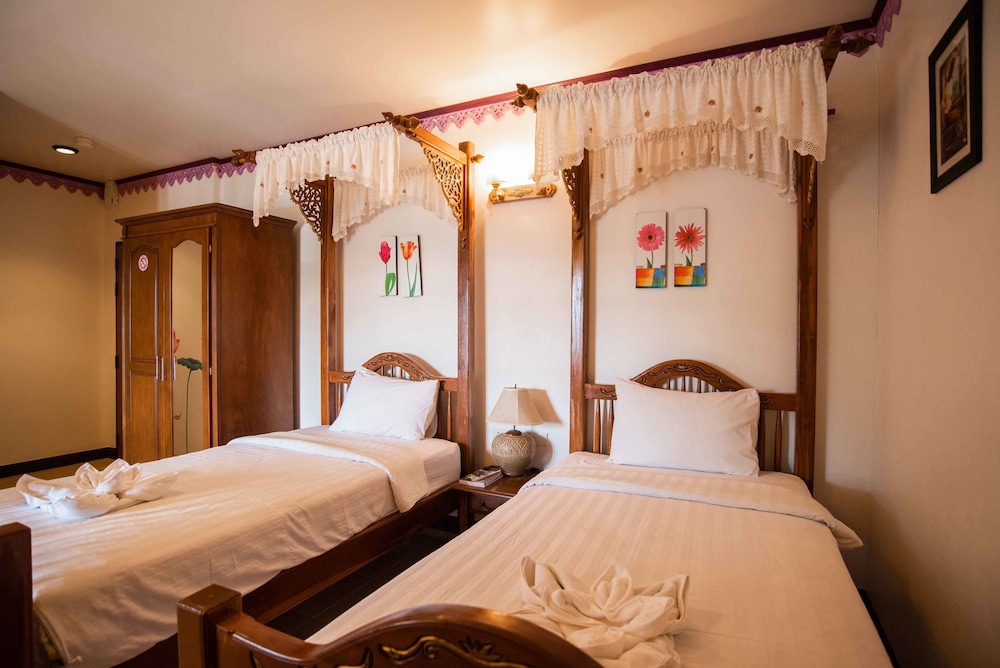 Ban Aothong Hotel 16/50