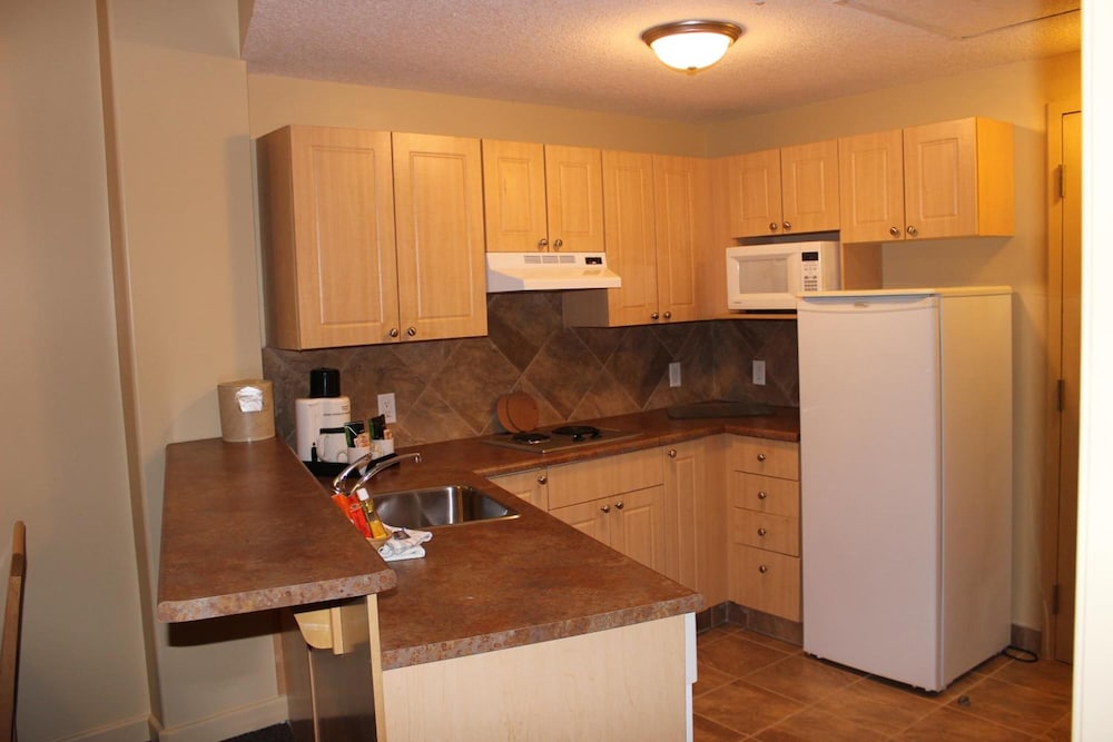 Clearwater Suite Hotel 36/41