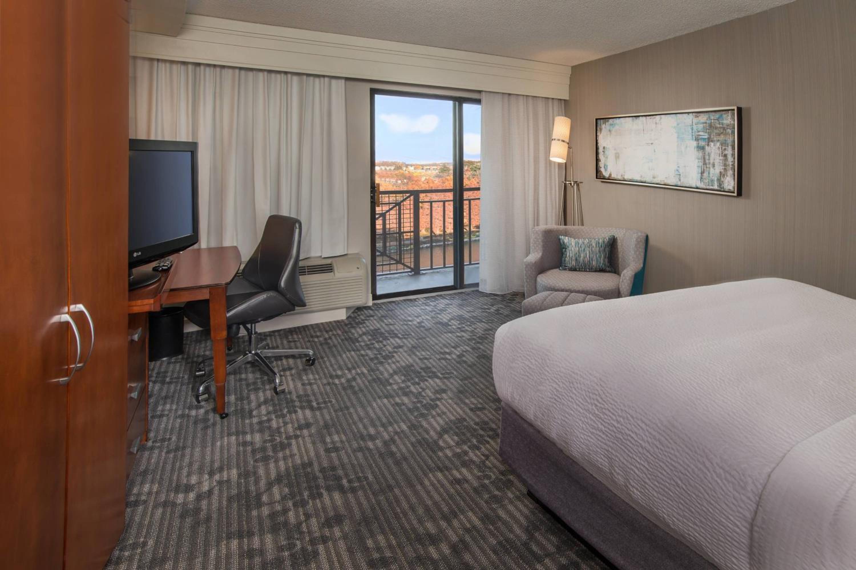 Room at Courtyard By Marriott Gaithersburg Washingtonian Center, GAITHERSBURG - MD