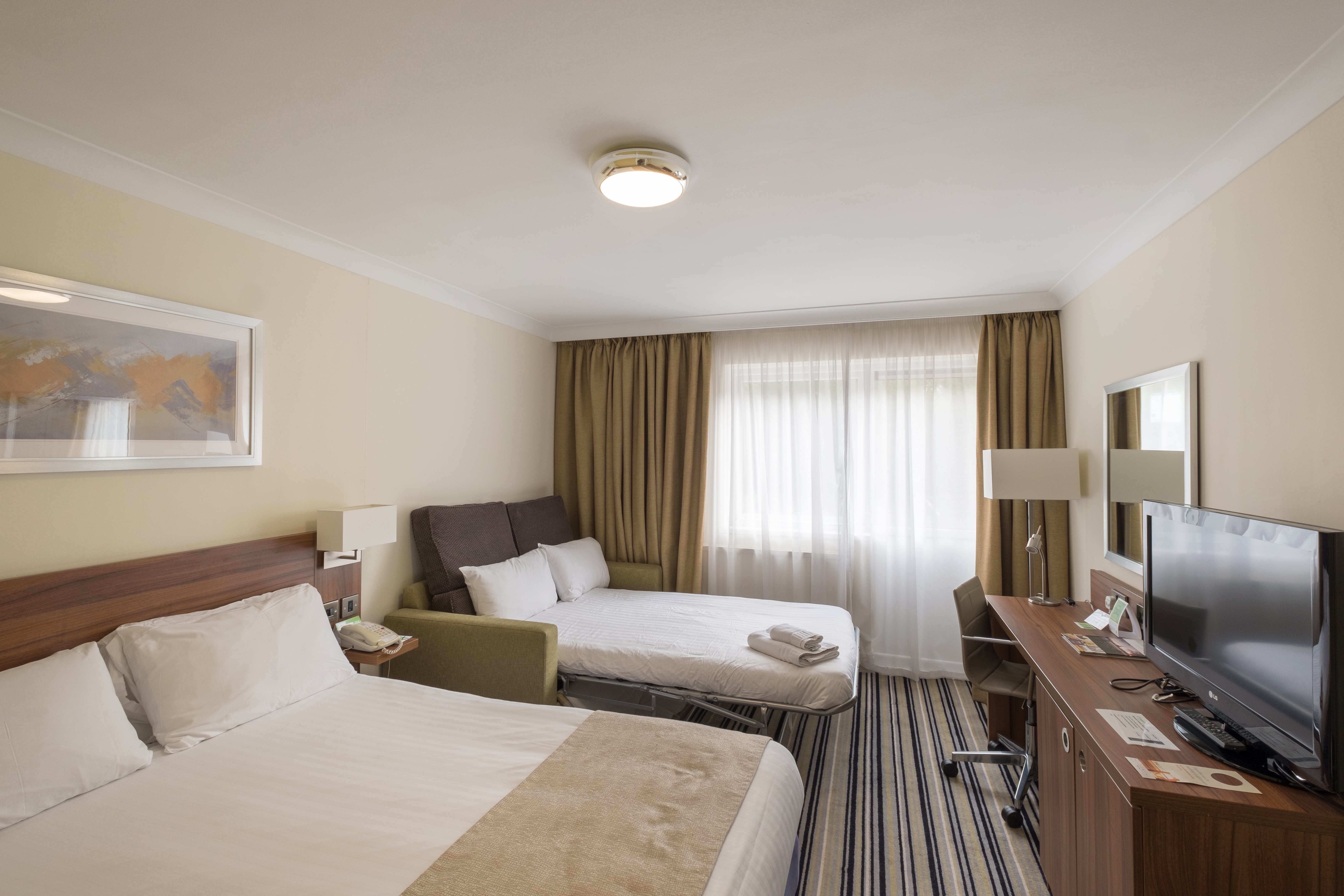 Holiday Inn Swindon 8/50