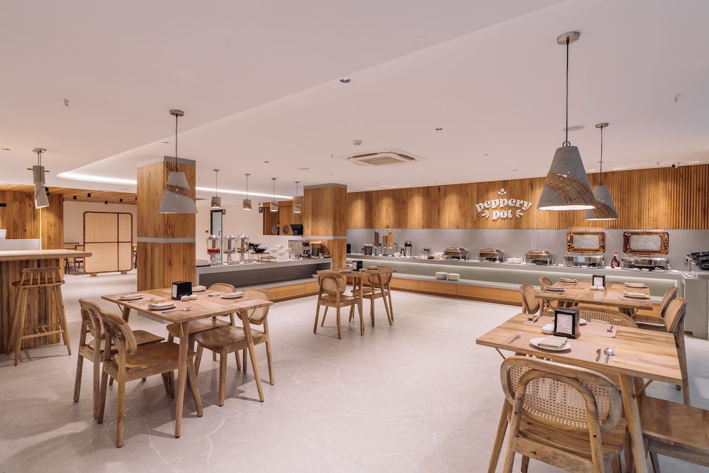 SKYLA Studios and Suites Kondapur 28/46