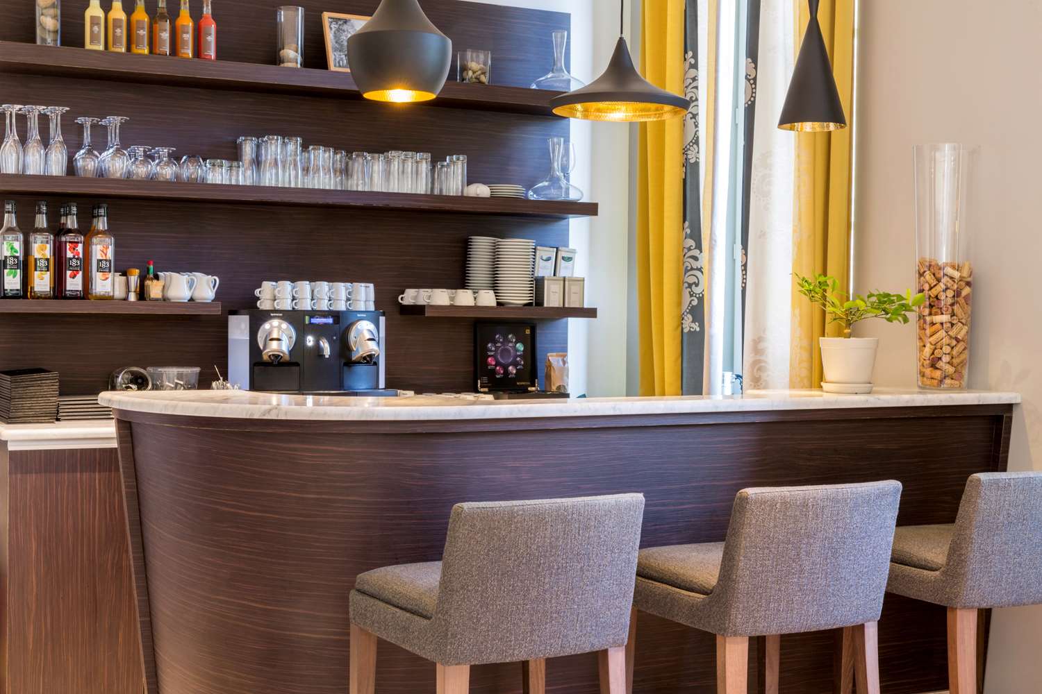 Best Western Premier Le Domaine de Montjoie 10/19