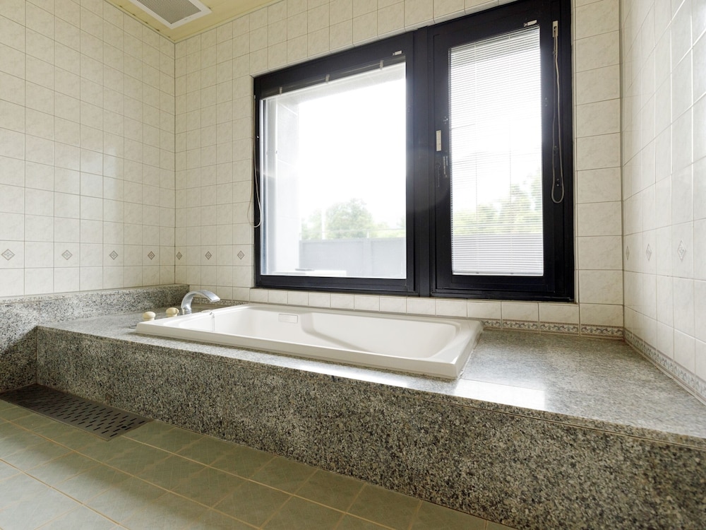 Beppu Kanko Hotel Ace 70/70