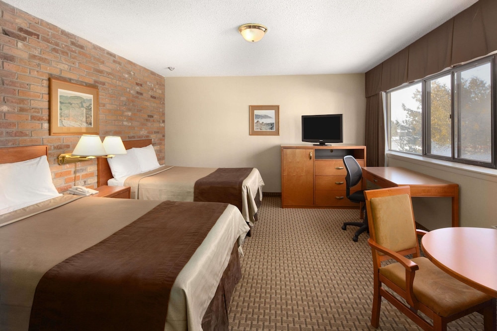 Travelodge by Wyndham Thunder Bay 17/39