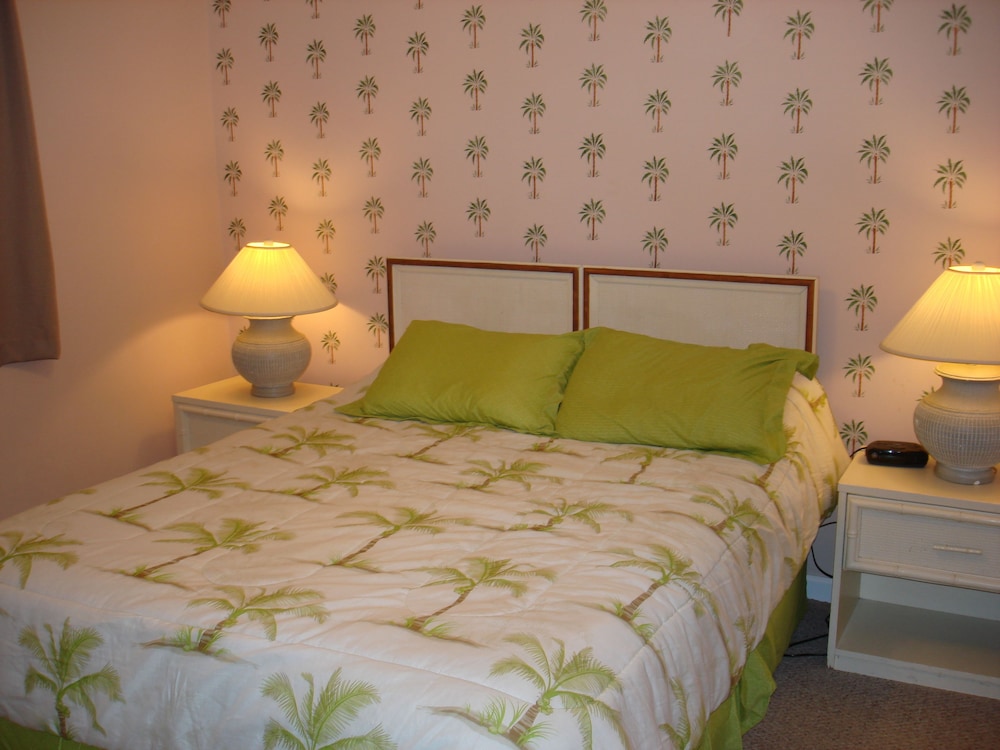 Myrtle Beach Resort by Beach Vacations 41/79
