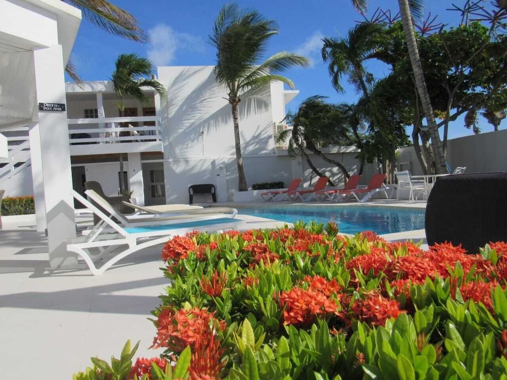 Bubali Villa And Apartments 66/70