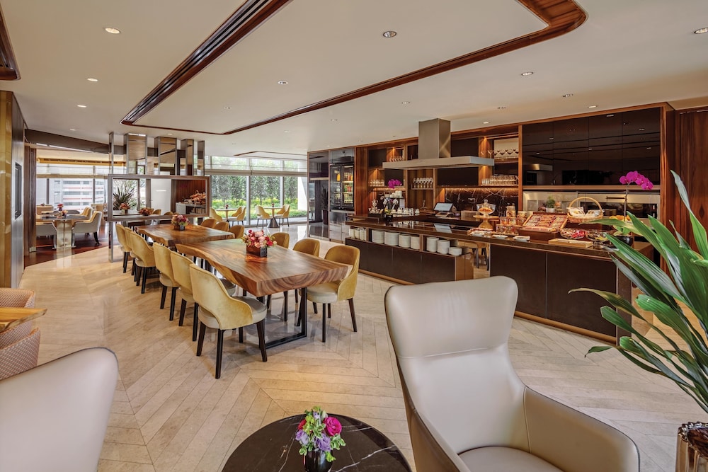 Sofitel Singapore City Centre 43/71