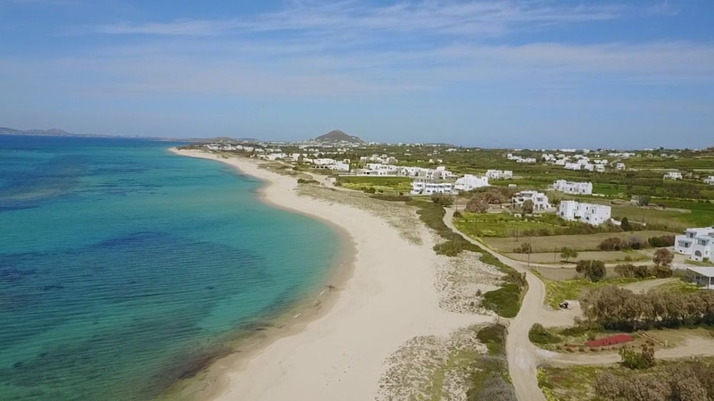 Naxos Island Escape Suites 65/71