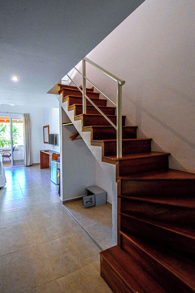 Montelaguna Boutique Hotel 20/50