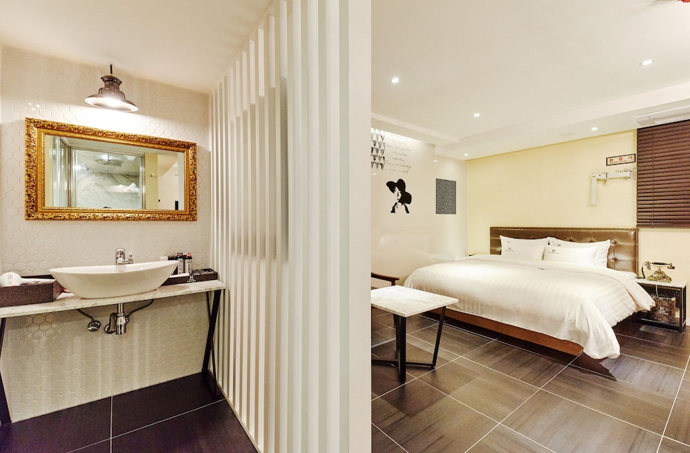 Hotel The Class 44/45