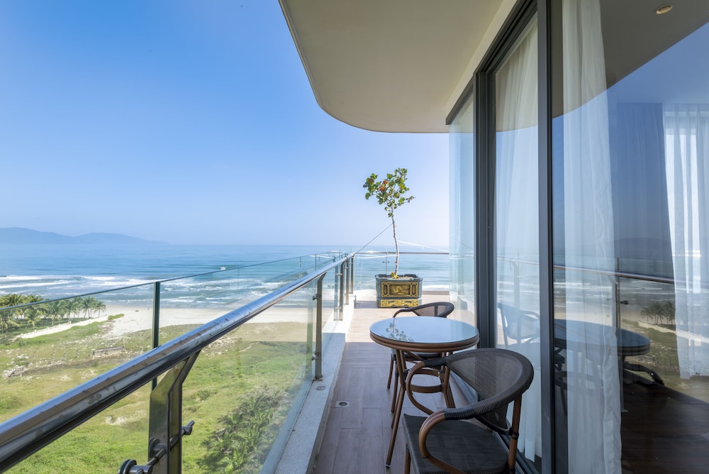 KOI Resort & Residence Da Nang - Inclusive Spa access 45/50