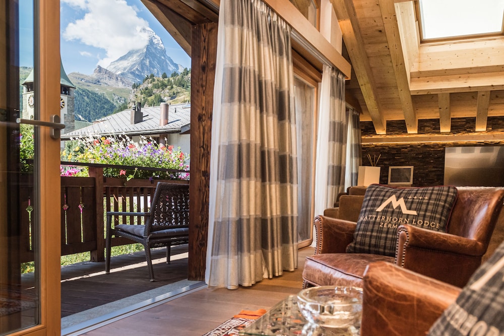Matterhorn Lodge Hotel and Appartements 32/50