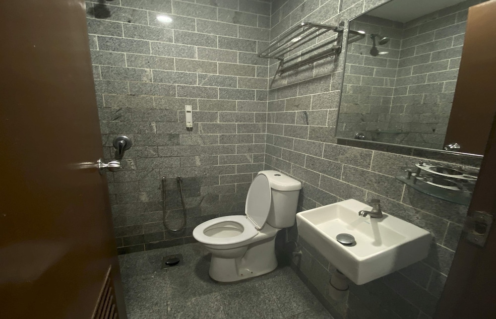 Hotel O Hotel Hamilas 55/60