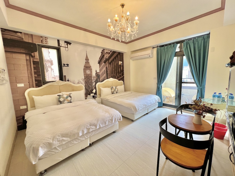 Ing Hostel 18/44