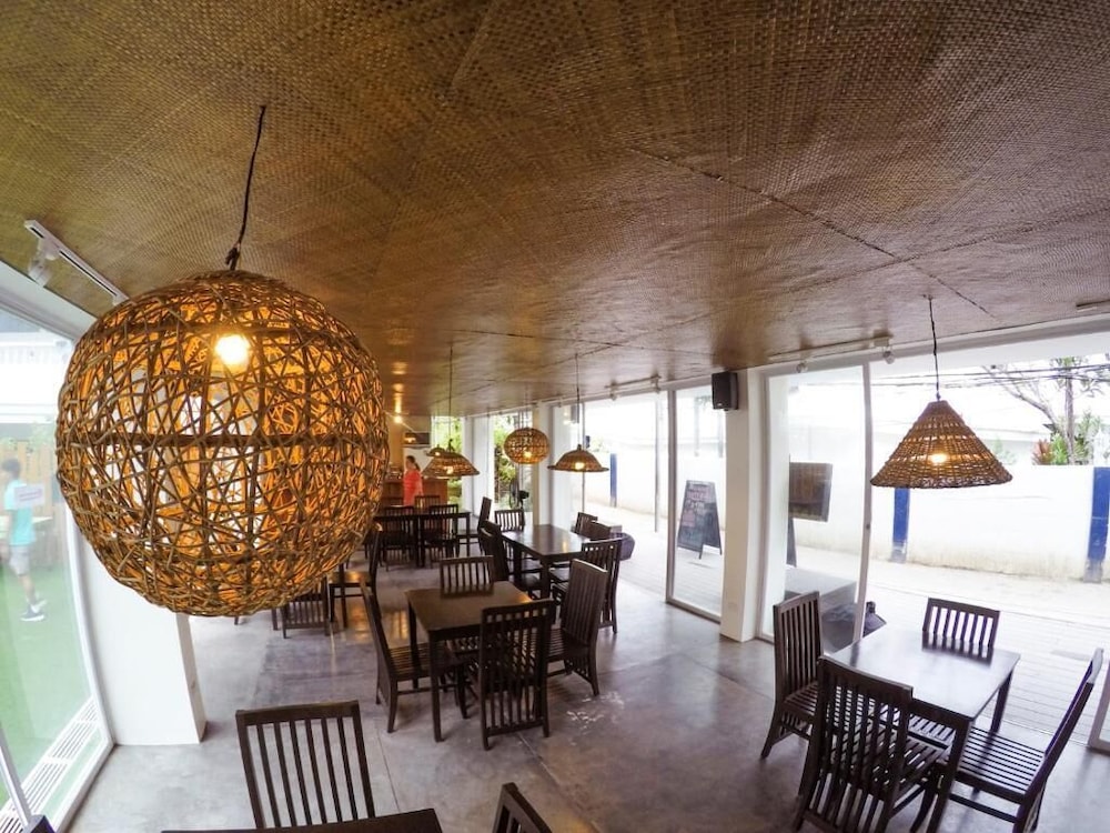 Seabird International Resort photo5
