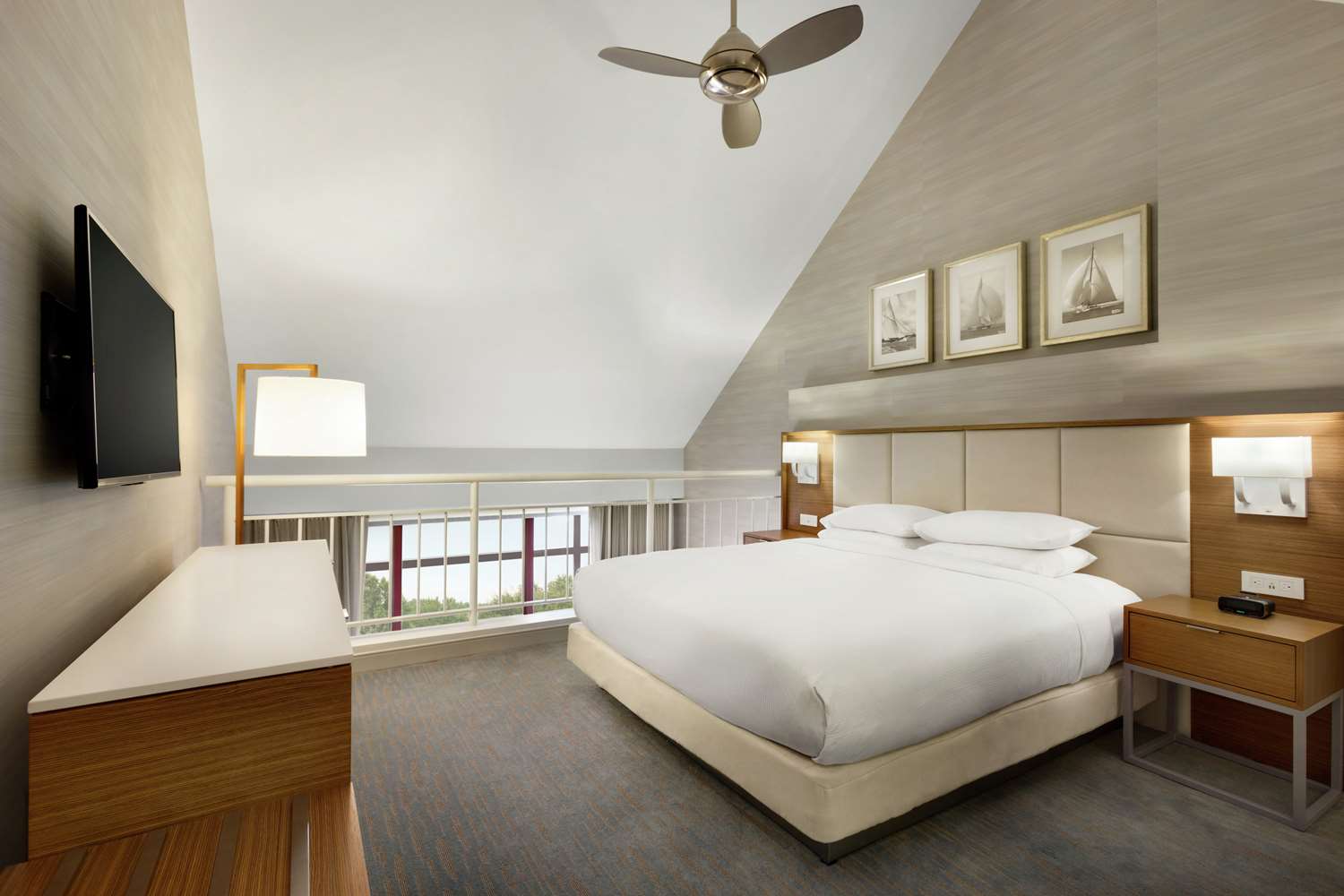 Loft, Suite, King Bed
