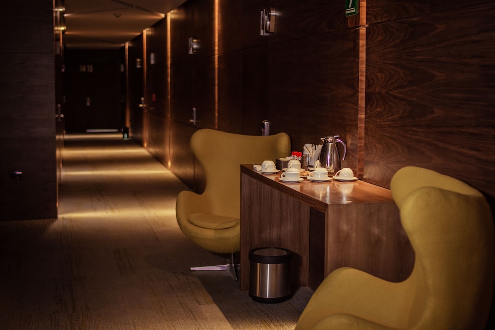 Hotel Belo Grand Morelia 48/55