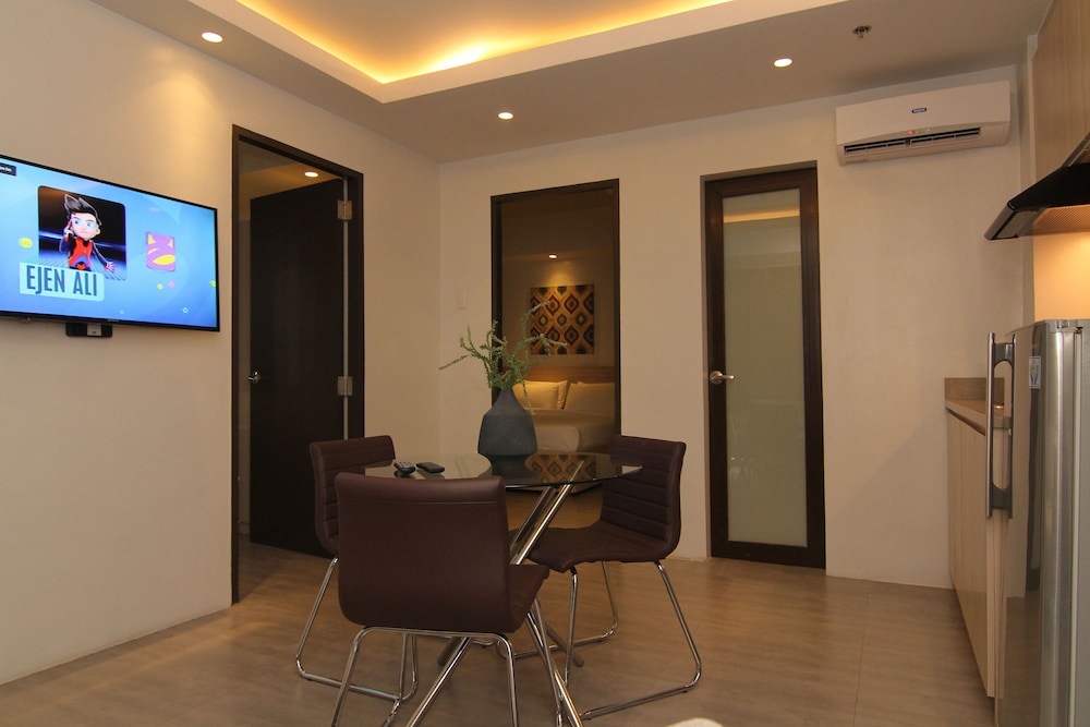 Mabolo Royal Hotel 46/50