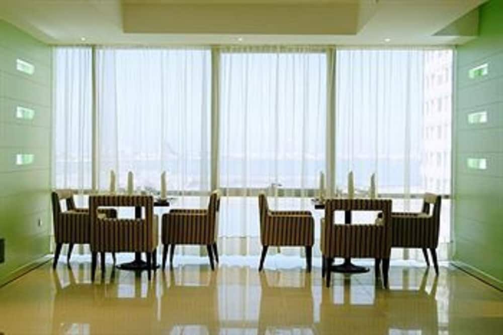 Diva Hotel 34/50