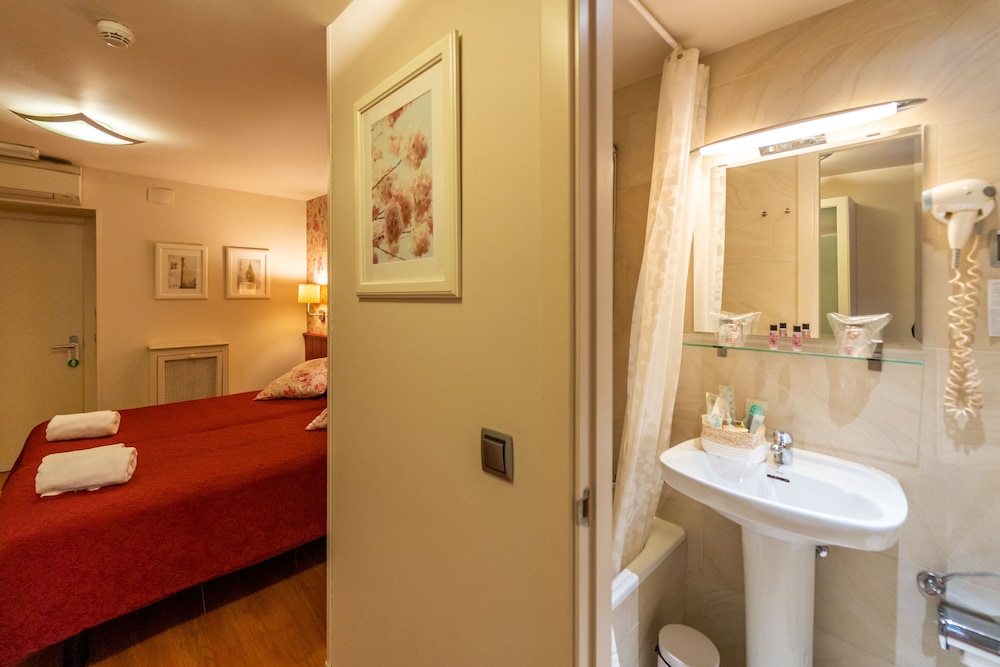 Matheu Hostal 52/52