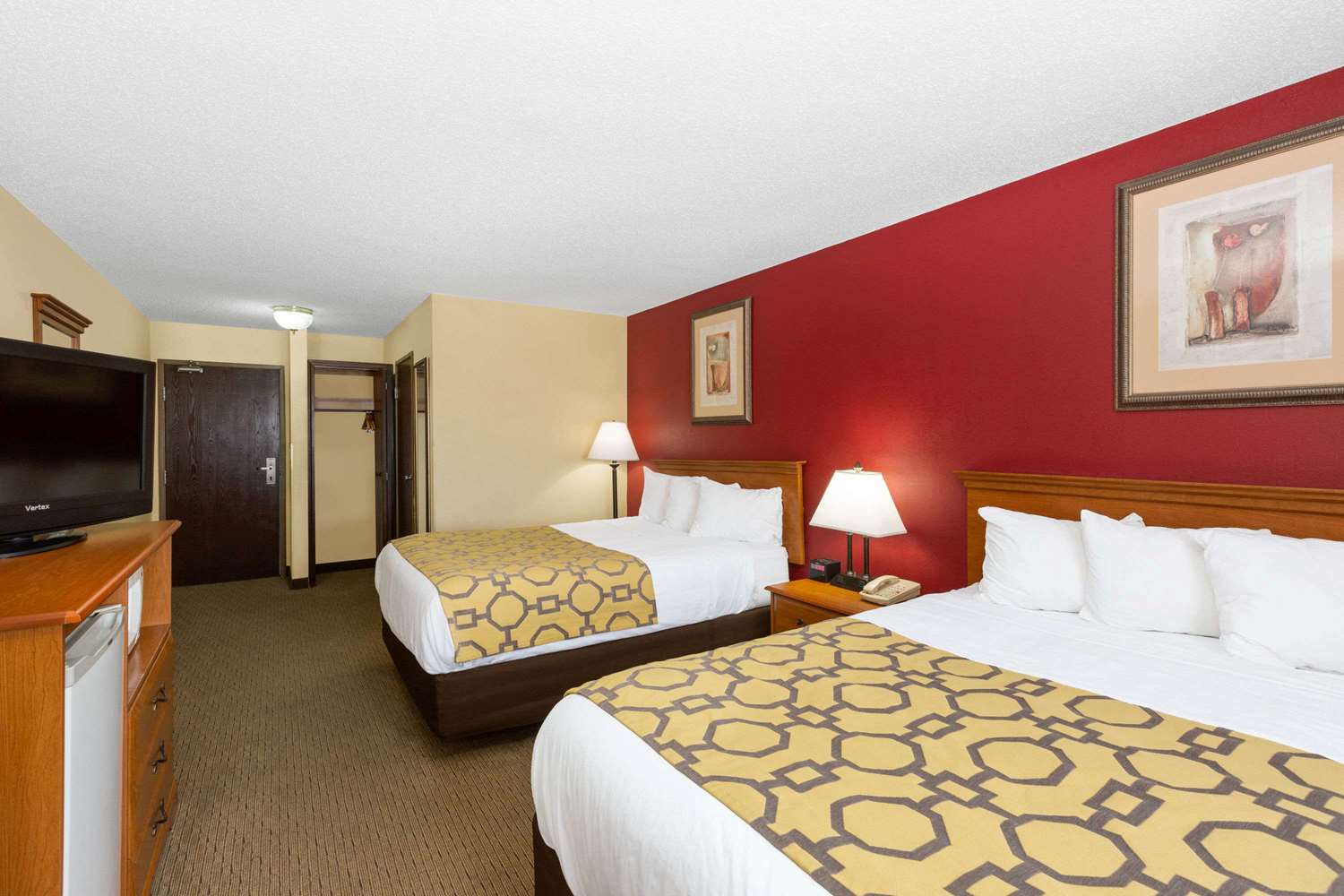 Baymont by Wyndham Fort Dodge 12/21