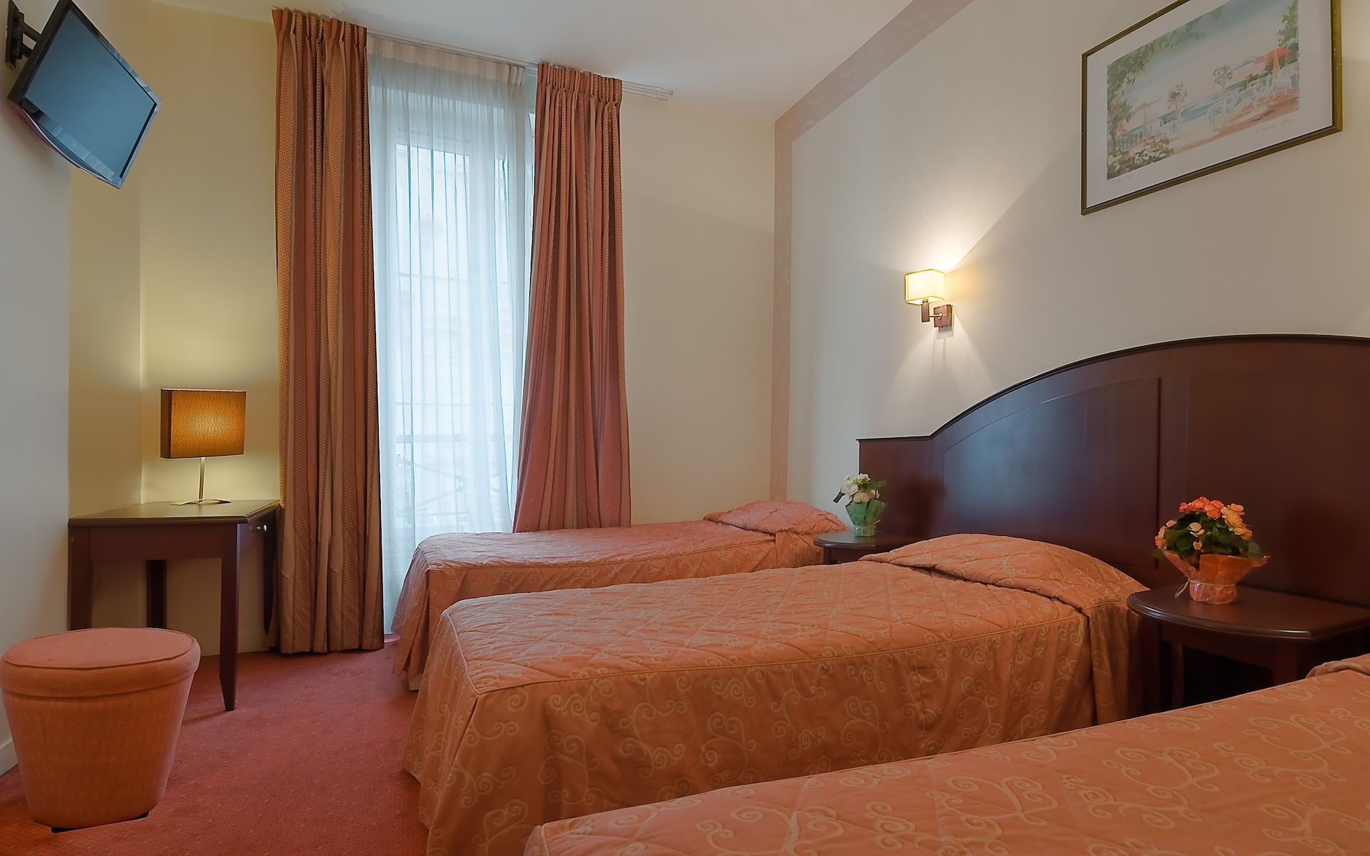 ROOM, TRIPLE