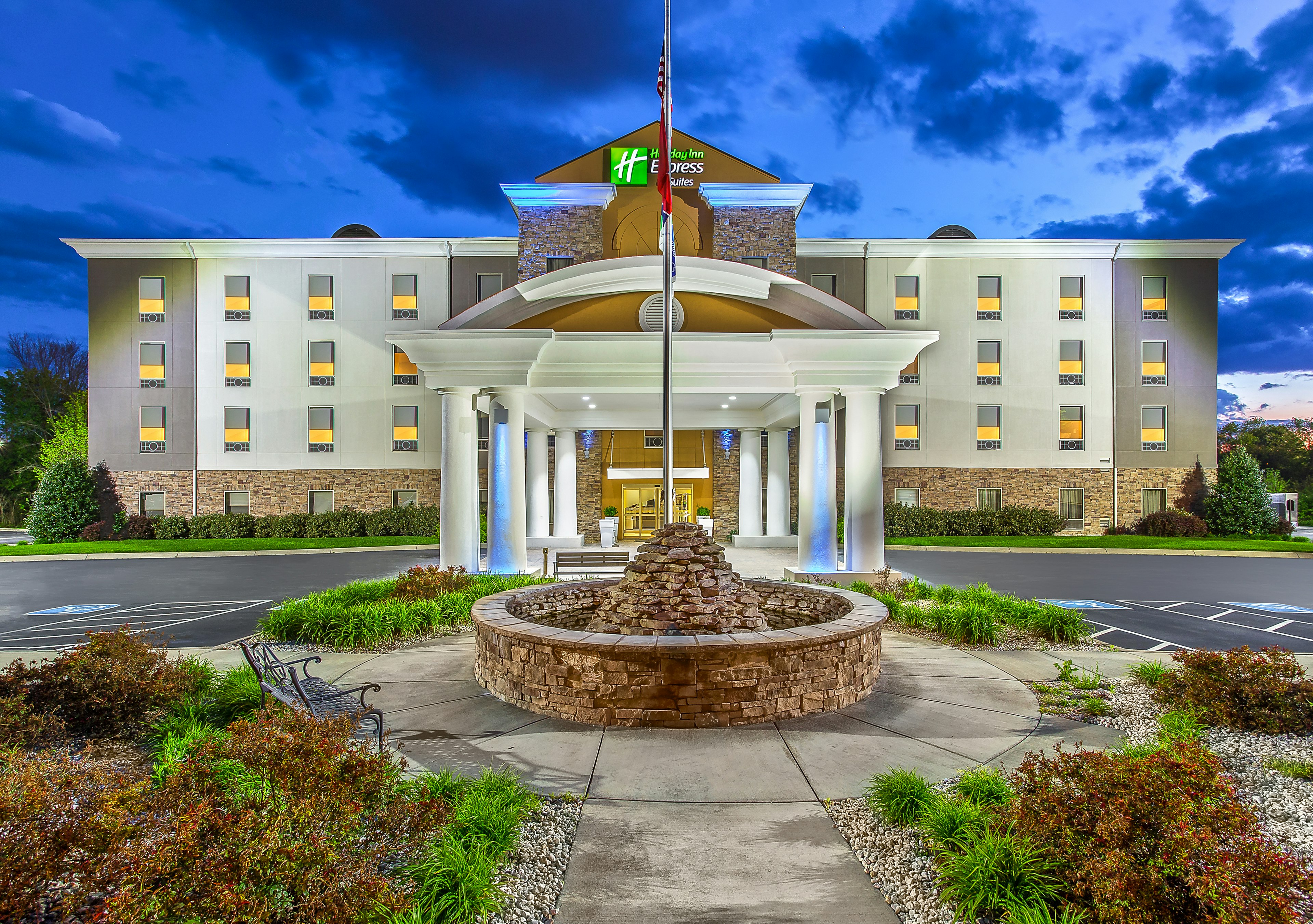 Holiday Inn Express Hotel and Suites Morristown 2/49