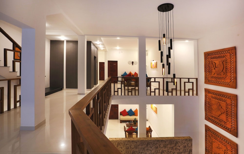 Mount Blue Kandy Hotel And Spa 43/63