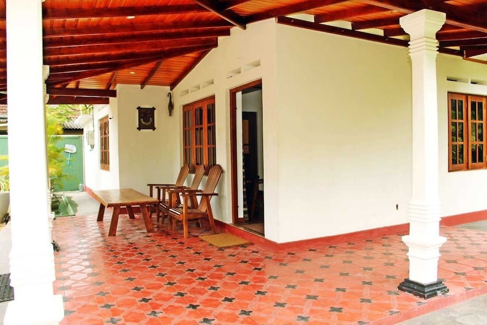Thotiya Villa 3/29