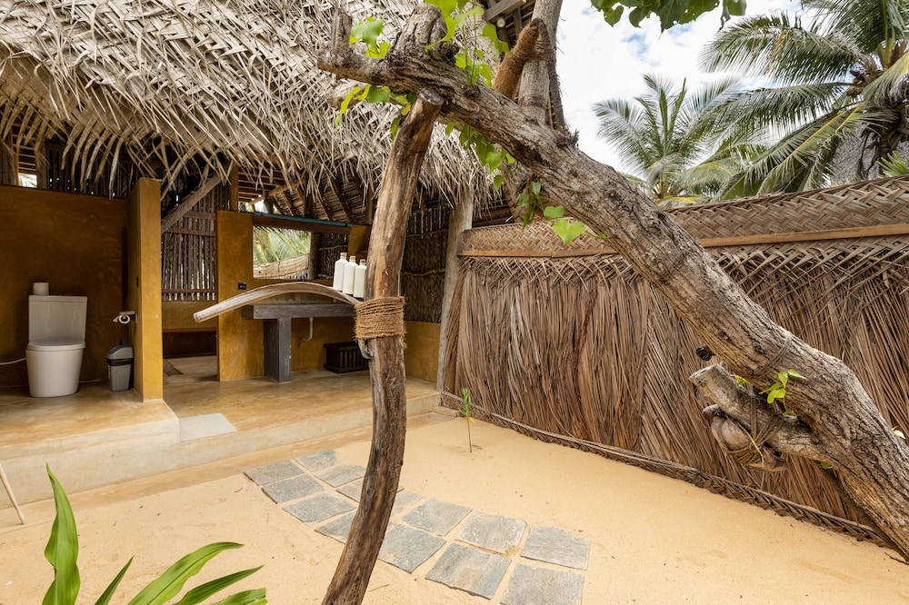 Elements Beach & Nature Resort 43/50