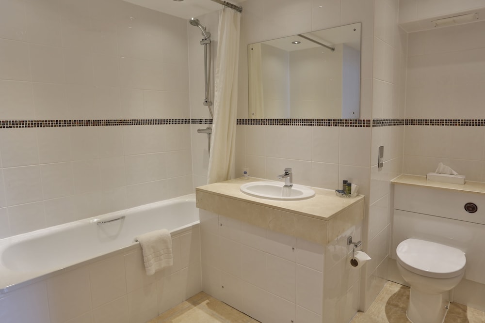 Best Western Heath Court Hotel 10/56