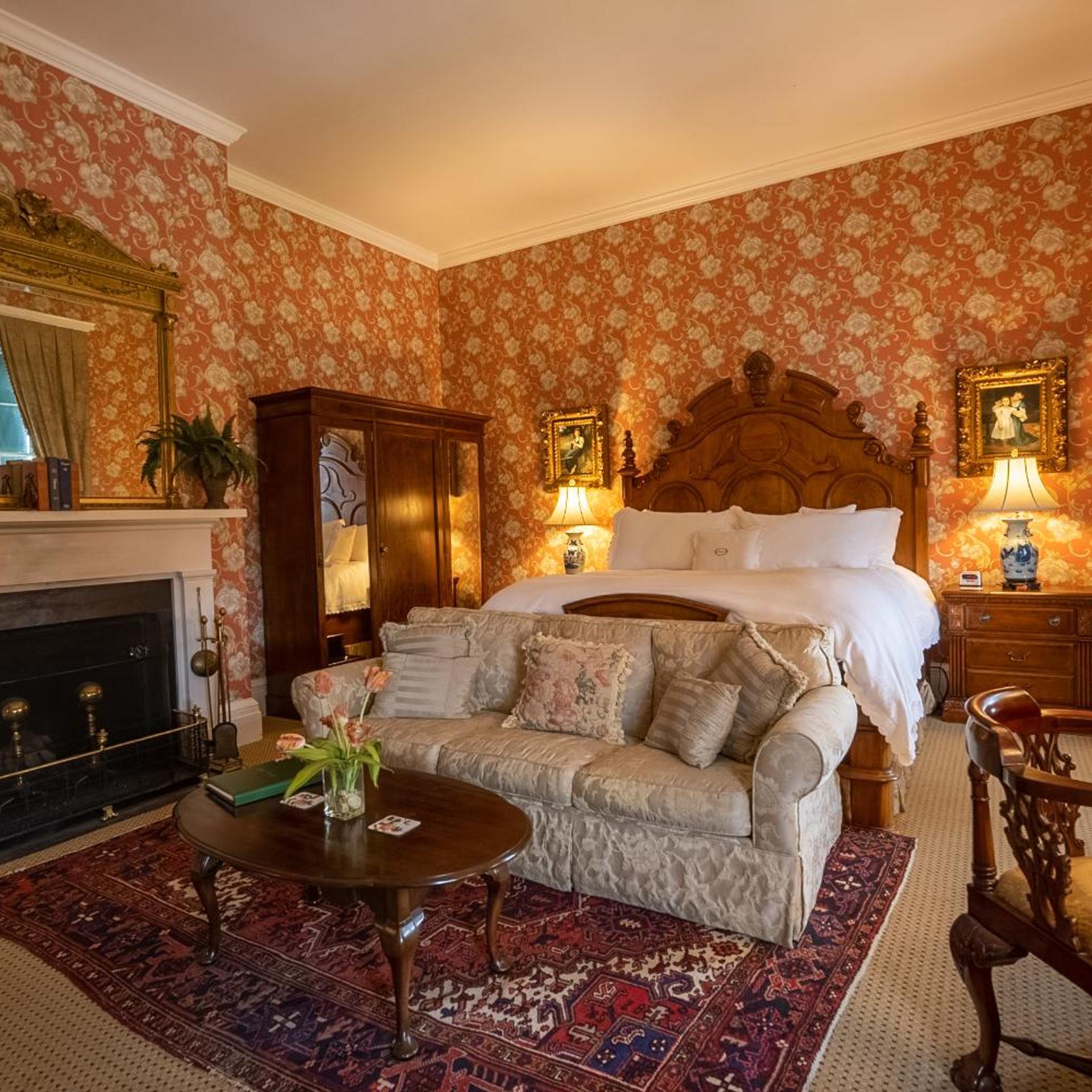 Antrim 1844 Country House Hotel 26/36