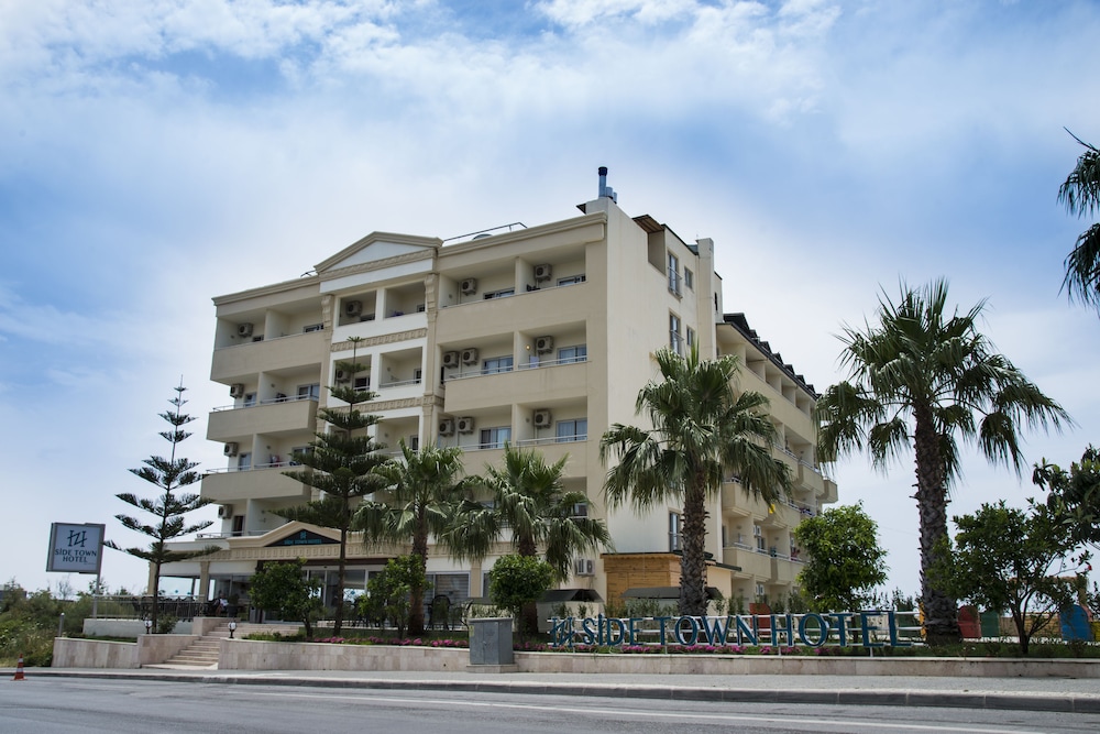 SunBeach Hill Hotel (ex Side Town by Z Hotels) 3/31