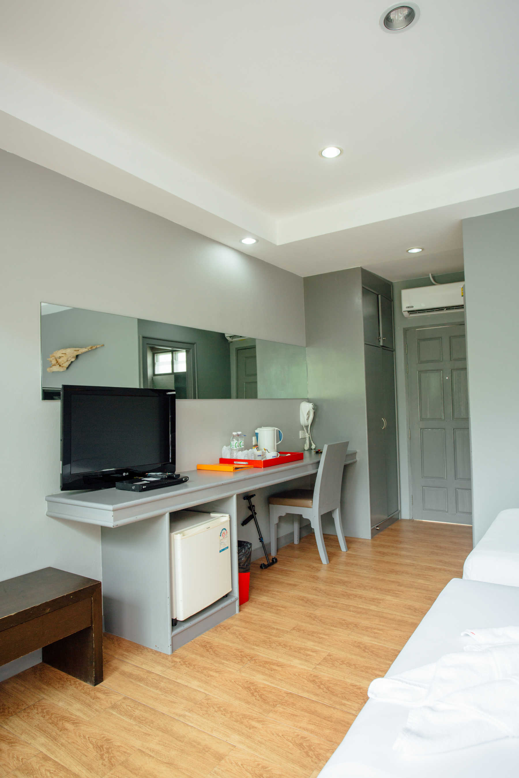 Ark Bar Beach Resort 53/64