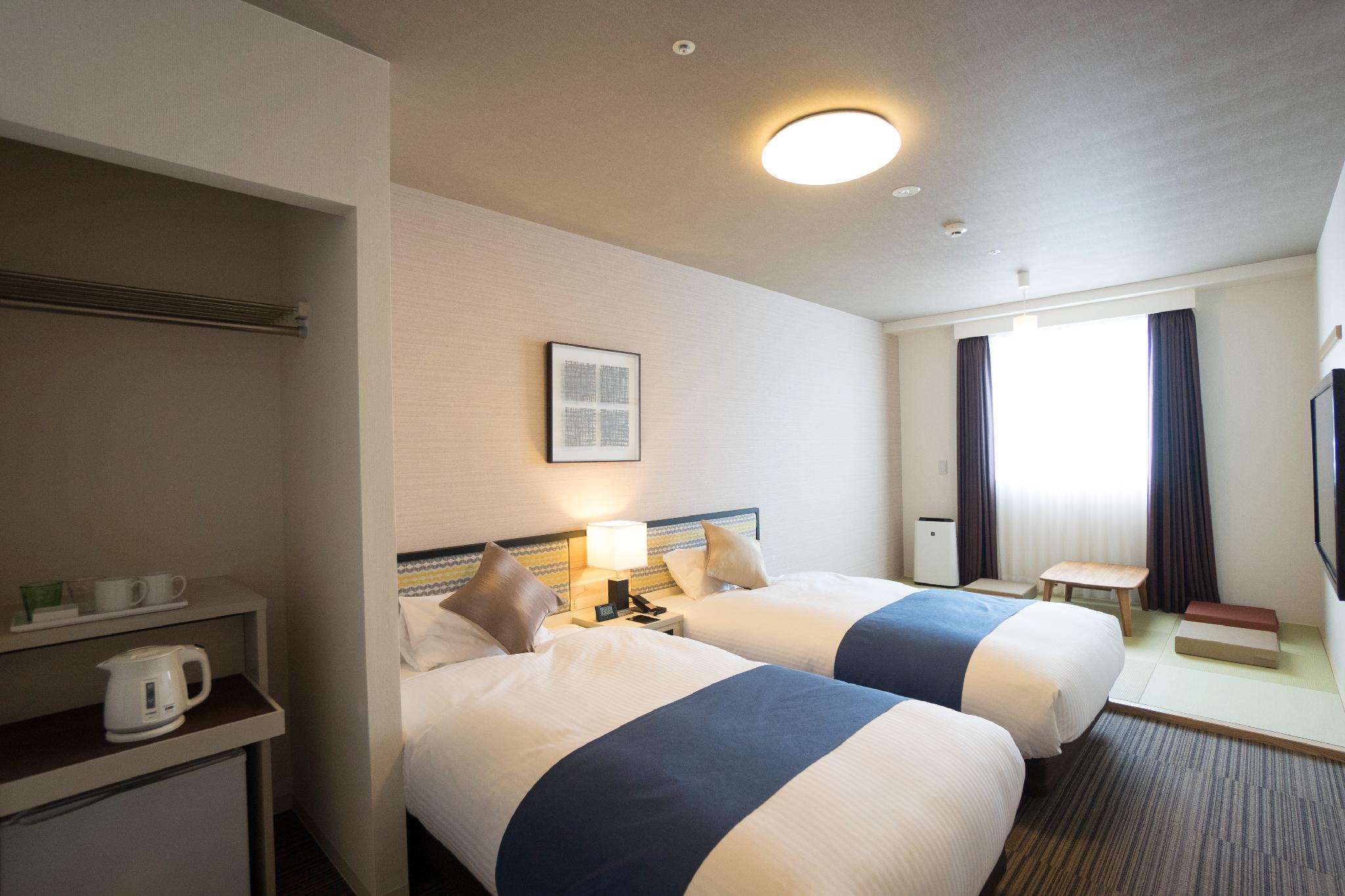 Japanese Western, Futon Bed, Twin Beds