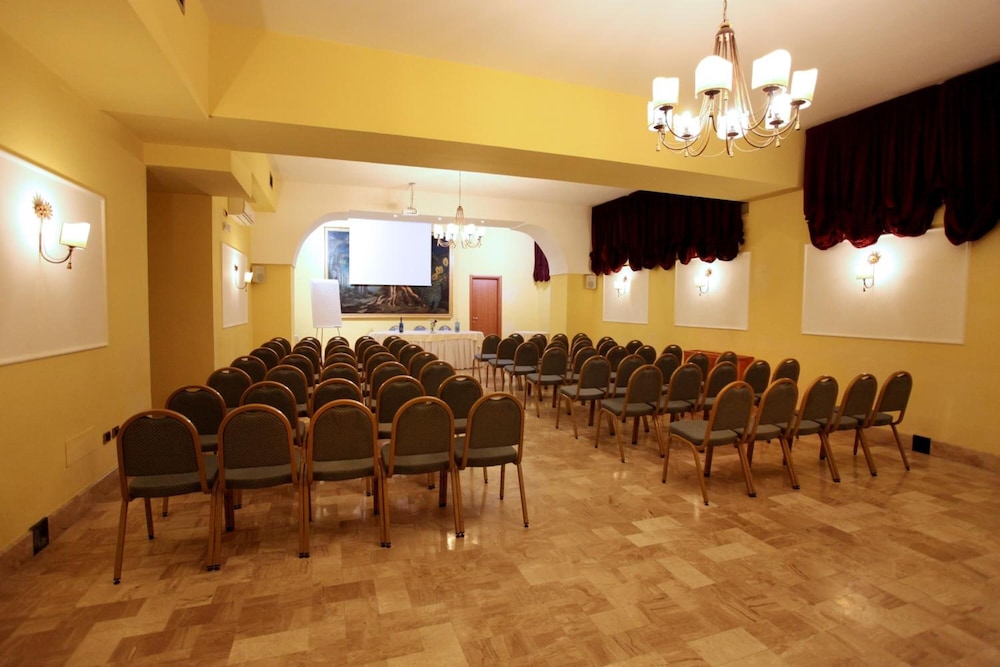 Hotel Belsito 33/46