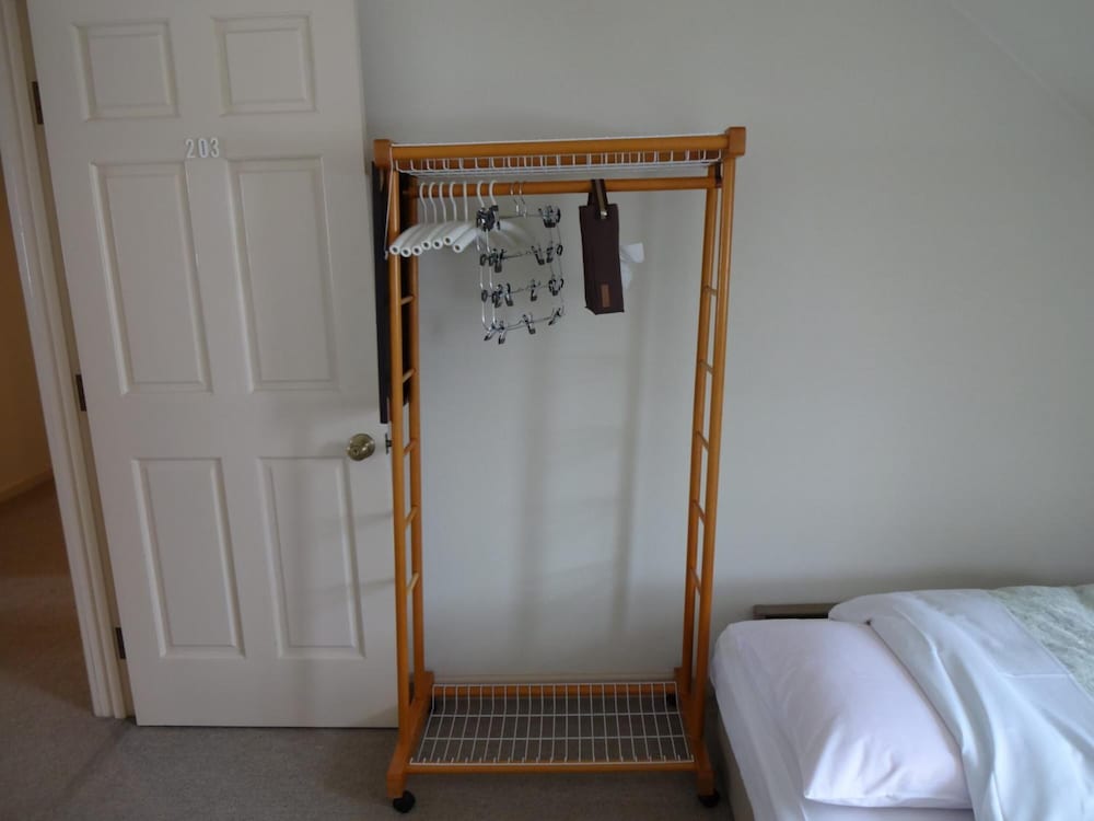 Guest House Bunk 15/47