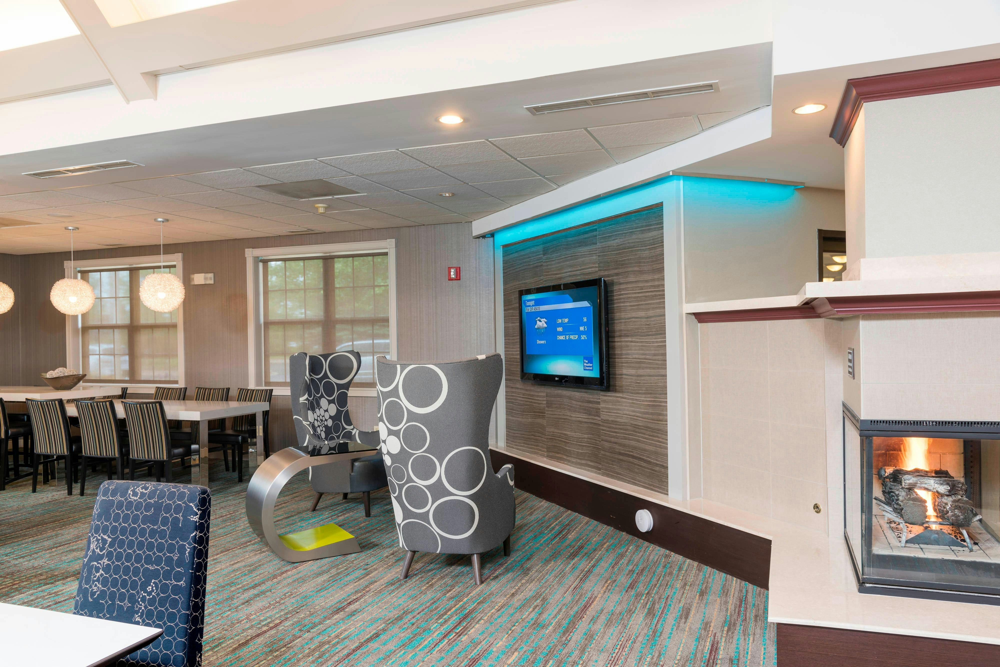 Residence Inn Grand Rapids West 24/40