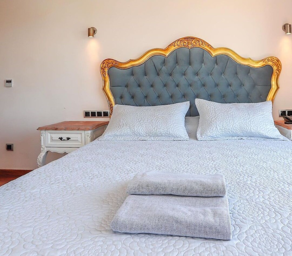 Amour Alacati Butik Otel 8/24